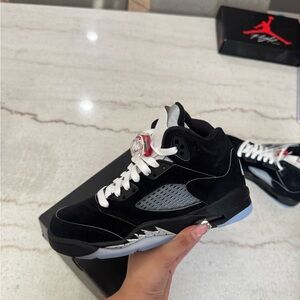 Jordan Kids Sneakers in Black and Silver